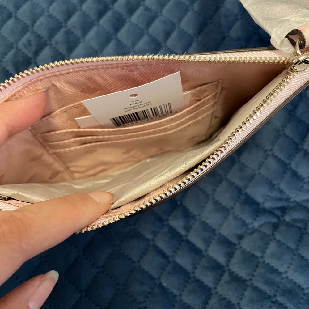 Kate Spade Wristlet - Picture 3 of 5